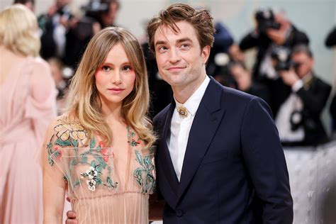 robert pattinson girlfriend 2024